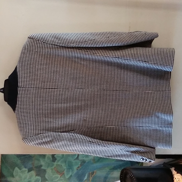Vintage Houndstooth jacket by Giorgio Sant' Angelo. - Picture 9 of 9